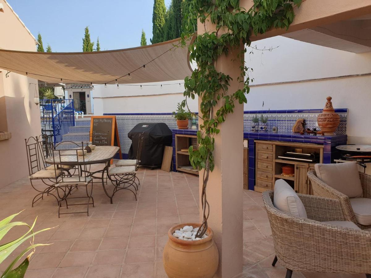 Los Romanes Premium Bed & Breakfast Casa Alegria Andaluza المظهر الخارجي الصورة