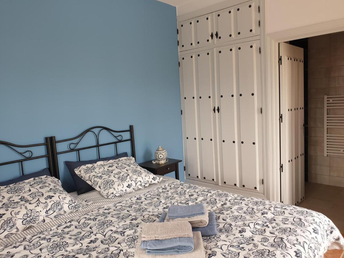 Los Romanes Premium Bed & Breakfast Casa Alegria Andaluza المظهر الخارجي الصورة