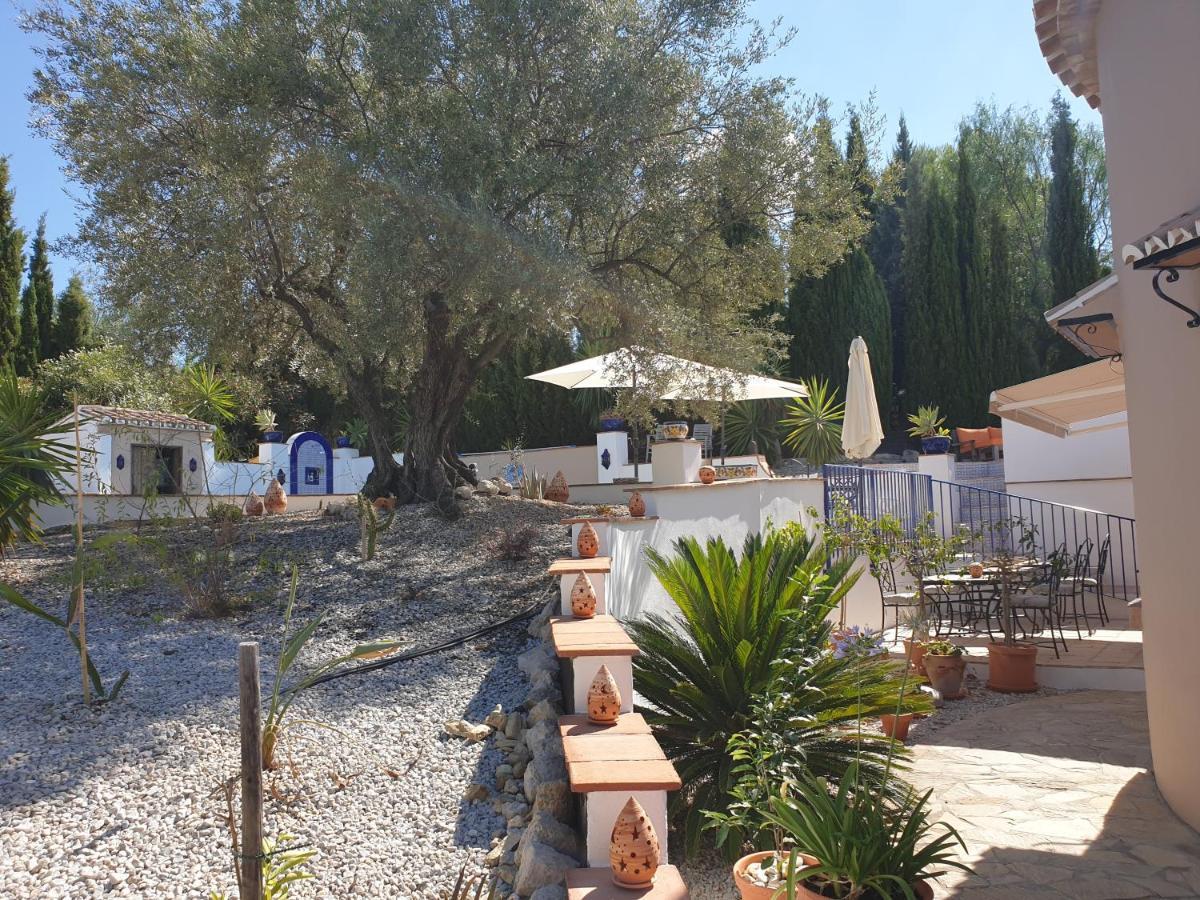 Los Romanes Premium Bed & Breakfast Casa Alegria Andaluza المظهر الخارجي الصورة