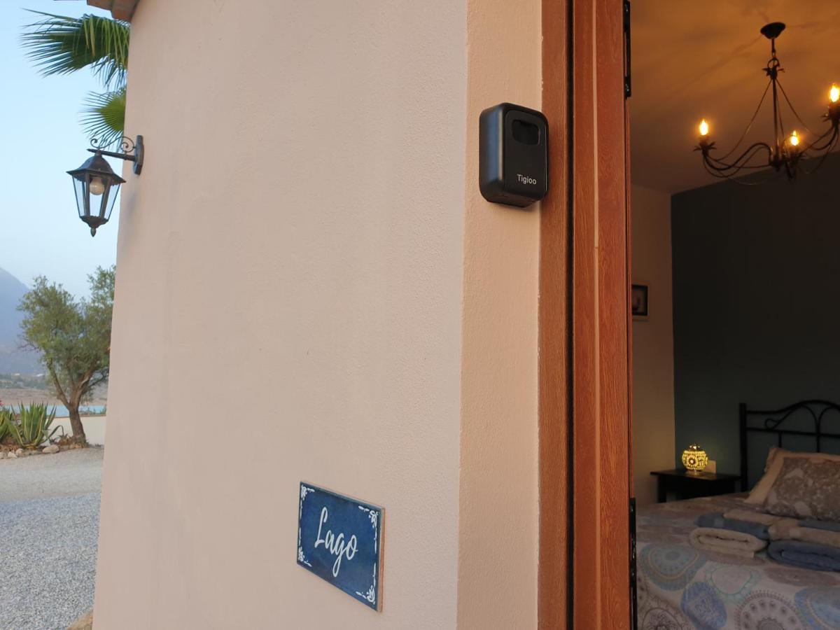 Los Romanes Premium Bed & Breakfast Casa Alegria Andaluza المظهر الخارجي الصورة