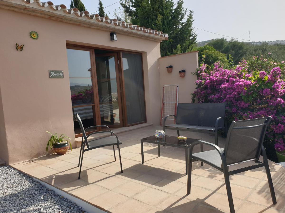 Los Romanes Premium Bed & Breakfast Casa Alegria Andaluza المظهر الخارجي الصورة